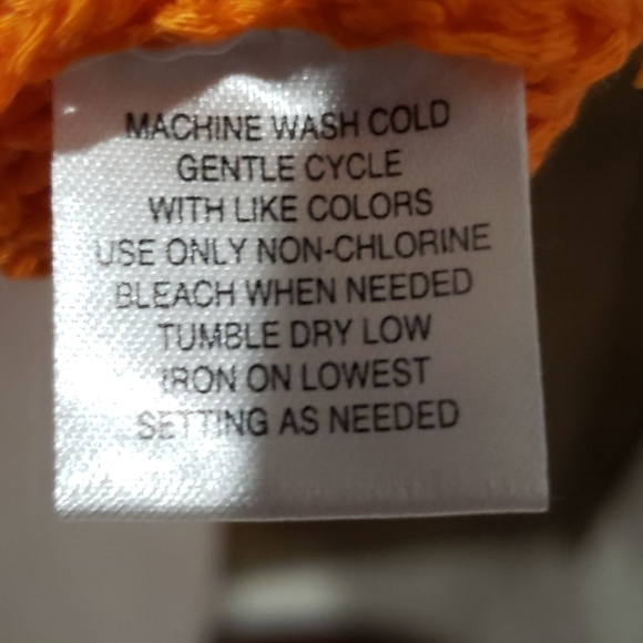 LOVE By Design lattice sleeve Tangerine Sweater NWT - Picture 4 of 5